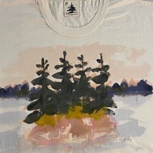 Spruce Tree Studio. (Mother of Rudy Jude co.) Hand painted tee size large.